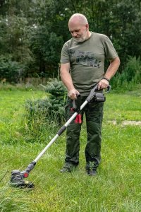 Graphite podkaszarka akumulatorowa Energy+ 18V (58G030) + akumulator 4 Ah z ładowarką 58GE132 17