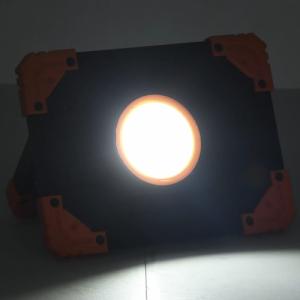 vidaXL Przenośny reflektor LED, ABS, 10 W, zimne białe światło 2