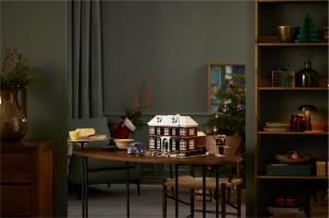 LEGO Ideas Sam w domu (21330) 2