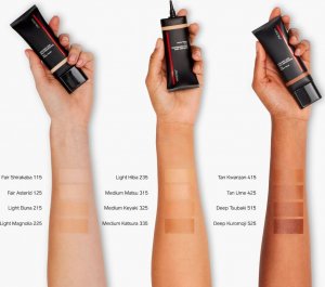 Shiseido SHISEIDO SYNCHRO SKIN SELF-REFRESHING FOUNDATION SPF20 125 FAIR ASTERID 30ML 7