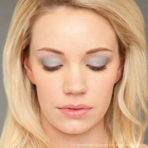 Revlon Colorstay 16 Hour Eye Shadow nr 526 4.8g 3