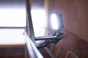 Brennenstuhl Lampa reflektor akumulatorowa zapinana na klips 7