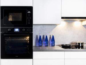 Piekarnik Kluge KTE1040B 6