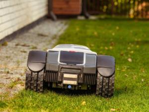 Robot koszący Wiper Trekker XL S Ultra Premium 27