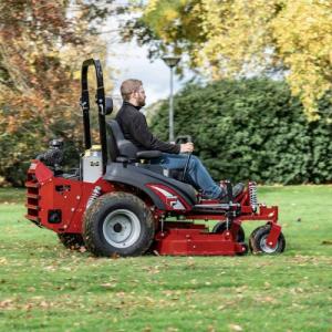 Traktor ogrodowy Ferris ISX3300Z 155 cm 17