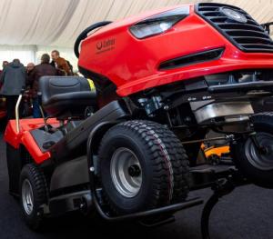 Traktor ogrodowy Cedrus Starjet UJ 102/22H 2