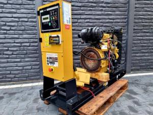 Agregat CAT OLYMPIAN GEP22-6 20000 W Brak danych 16