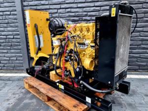 Agregat CAT OLYMPIAN GEP22-6 20000 W Brak danych 27