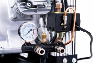 Sprężarka Jager German SPRĘŻARKA POWIETRZA TŁOKOWA KOMPRESOR TŁOKOWY OLEJOWY JAGER GERMAN 100L 8BAR 540L/Min 230V - Zwiększona Wydajność , Mocna Rzecz 4