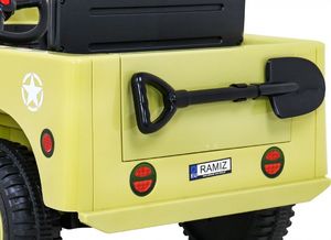 Ramiz Auto na akumulator Retro Wojskowy Beżowy 12