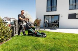 Kosiarka spalinowa Metabo Metabo RM 36-18 LTX BL 36 cordless lawn mower 4