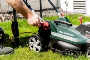 Kosiarka spalinowa Metabo Metabo RM 36-18 LTX BL 36 cordless lawn mower 8
