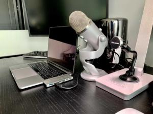 Blashorn Magnetyczny Uchwyt Teleskopowy Do Szyby Kokpitu z przyssawka 360 stopni 3