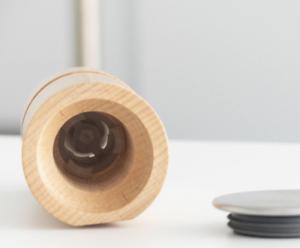 Młynek do przypraw Kela młynek do przypraw, drewno bukowe, śred. 5,5 x 23 cm 3