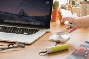 Ładowarka Upominkarnia Indukcyjna 2x USB-A 1 A 10