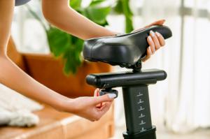 Rower stacjonarny OVICX Q200X magnetyczny 17