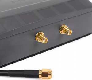 Antena Poynting Profesjonalny 2-drożny splitter GSM Poynting SPLT-16-V1-02 SMA 2