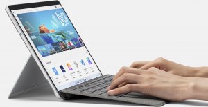 Laptop Microsoft Surface Pro 8 i5-1145G7 / 8 GB / 256 GB / W11 Pro (EIG-00004) 7