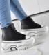 Pantofelek24 Czarne creepersy na platformie /F9-3 9560 S589/ 38 1