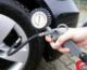 Carcommerce PISTOLET DO POMPOWANIA KÓŁ Z MANOMETREM 1663 1