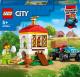 LEGO City Kurnik z kurczakami (60344) 1