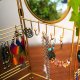 Eleganza Wieszak na biżuterię z lusterkiem metalowy składany złoty 9