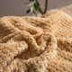 Spod Igły i Nitki Beżowy Koc Z Mikrofibry Baranek 150x200 Sherpa 3