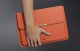 Etui INVZI Skórzane etui / pokrowiec z funkcją podstawki INVZI do MacBook Pro/Air 13"/14" (brązowe) 1