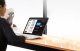 Omoton Bezprzewodowa klawiatura do iPad z uchwytem na tablet Omoton KB088 (srebrna) 5