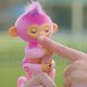 Figurka Cobi Figurka interaktywna Fingerlings Małpka Różowa Harmony 7
