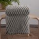 Design 91 Miękki koc z włókna mikroflano z tłoczeniem CINDY 130X160 stalowy 1