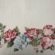 Eurofirany Obrus gobelinowy zdobiony kwiatami BOCHO 100X100 naturalny 2