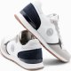 Ombre Buty męskie sneakersy z łączonych materiałów i siateczką - biało-granatowe V3 OM-FOSL-0155 45 4