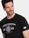 Ombre T-shirt męski z nadrukiem w stylu college  czarny V2 OM-TSPT-0137 XL 1