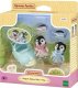Figurka Epoch SYLVANIAN Pingwinki w samochodzie 05695 16