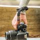 Teesar C-ROPE Kamera Handschlaufe Claw aus Paracord 30cm Olive retail 2