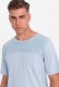 Męski t-shirt LOOSE FIT z kieszonką  błękitny V4 OM-TSCT-0171 L 1