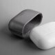 UNIQ Lyden DS - etui  ze sztucznej skóry do AirPods Pro 2 niebieskie/czarne - Gwarancja bezpieczeństwa. Proste raty. Bezpłatna wysyłka od 170 zł. 7