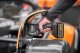 Dewalt Zakrętarka McLaren DCF85MP2T 7