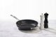 Le Creuset Salt and Pepper Mill Set 21cm Black&White 0630870145848 5