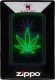 Zapalniczka ZIPPO GLOWING LEAF DESIGN 60007212 1