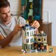 LEGO Icons Ulica handlowa (11371) 3