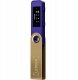 Ledger Ledger Nano S Plus Crypto Hardware Wallet Ferro Fuchsia 2