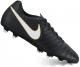 Nike Buty piłkarskie Tiempo Rio IV FG czarne r. 42.5 (897759 002) 4