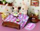 Figurka Epoch Sylvanian Families Łóżko podwójne (5019) 1
