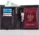 Solier Brązowe skórzane portfel etui na paszport SOLIER ALIVIA 2