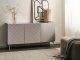 Beliani Szafka 3-drzwiowa YARAKA Jasnobeżowy 2