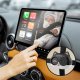 Xblitz Coco niania samochodowa z bezprzewodowym adapterem CarPlay 6
