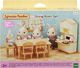 Figurka Epoch Sylvanian Families Wiejska jadalnia 1