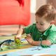Figurka Melissa & Doug Dinozaury – zestaw 9 figurek z drewnianą skrzyneczką (12666) 3